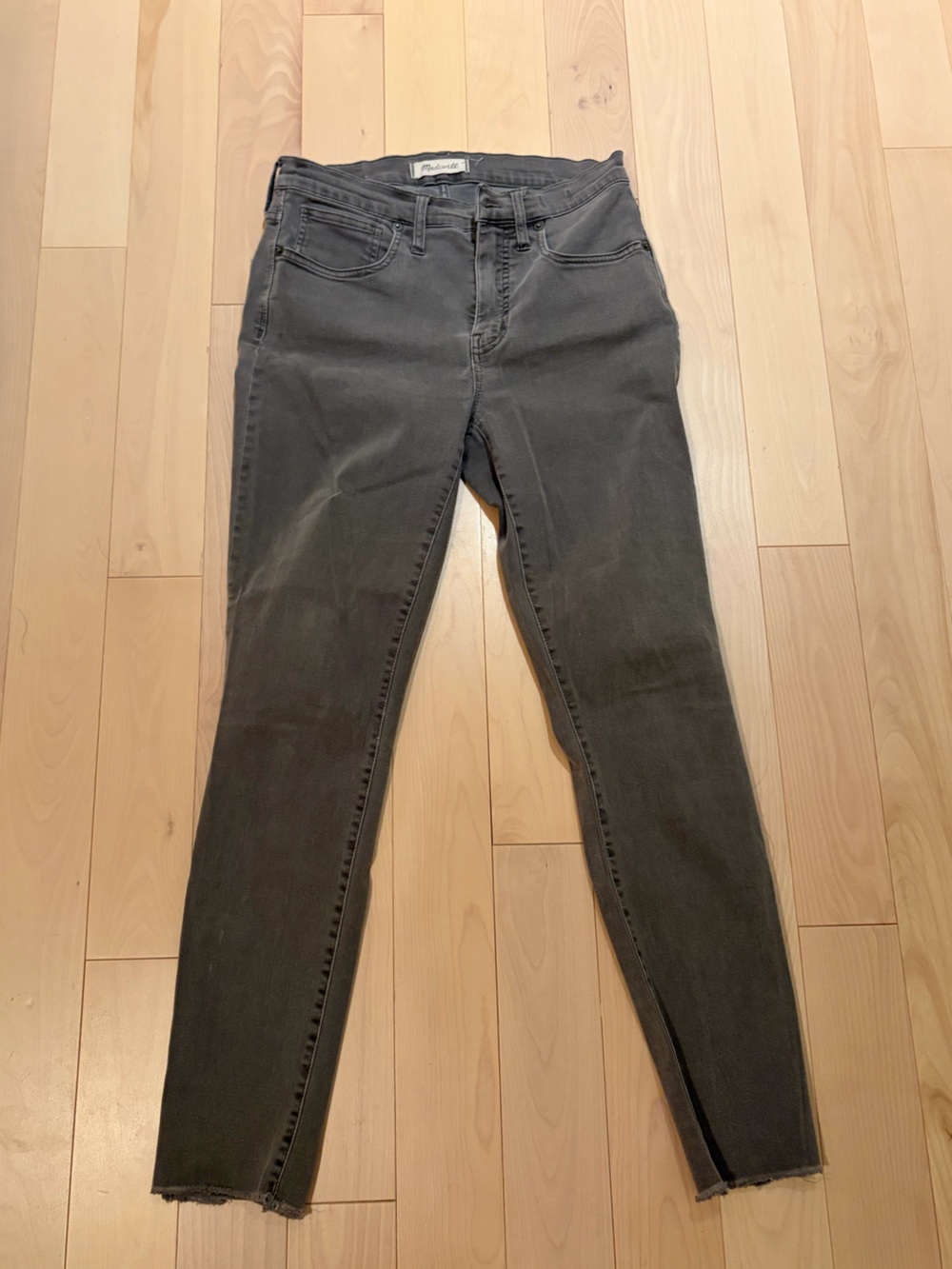 Madewell Women's Skinny Jeans in Washed Charcoal Gray